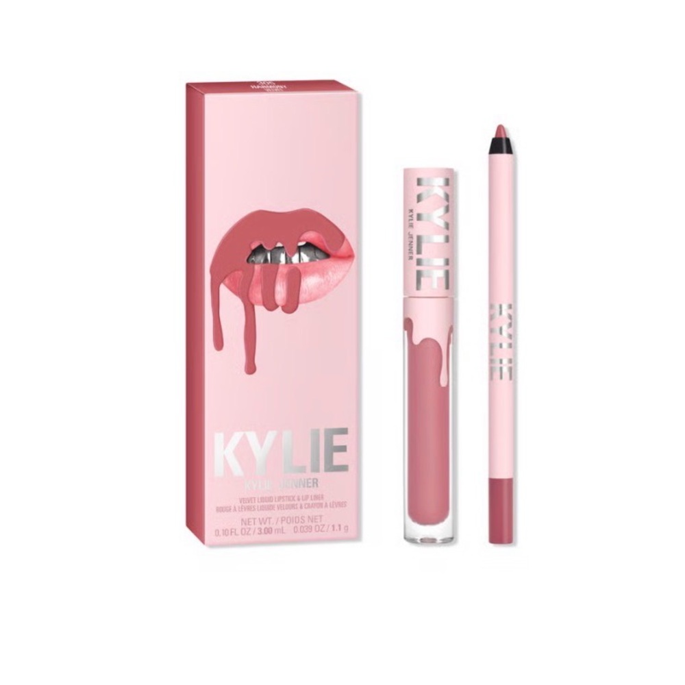 Kylie Jenner Velvet Lip Kit full coverage + demi-matte finish• Harmony